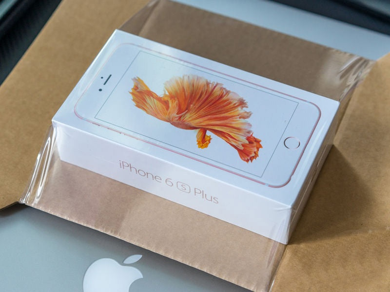 Apple iPhone 6s Plus (Refurbished)